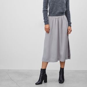 Aritzia skirt